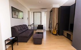 Oz Apartments